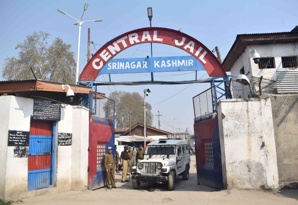 Scuffle Breaks Out Between Two Groups Of Inmates In Srinagar Jail