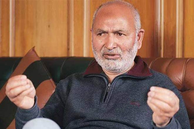 After 13 Yrs Naeem Akhtar Regrets Accusing Omar Abdullah Of Corruption