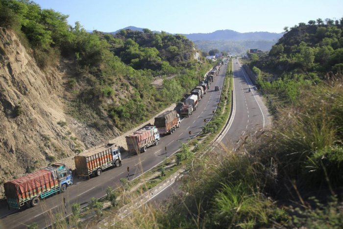 Srinagar-Jammu Highway Reopens After 3-Days