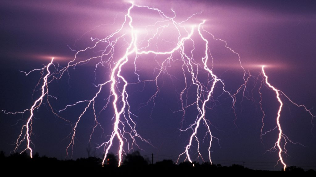 Man Killed In Lightning Strike In South Kashmir’s Kulgam