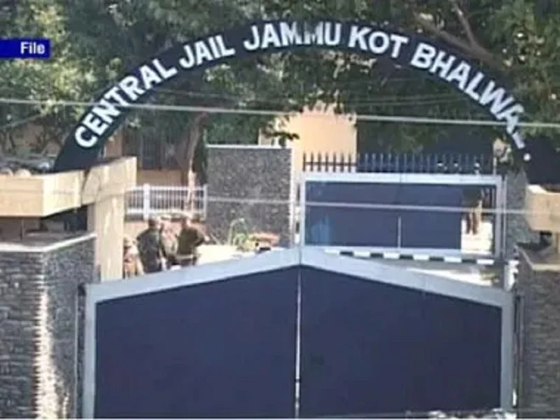 Authorities Thwart Attempts To Smuggle Mobile Phones Into Jammu's Kot  Bhalwal Jail – Kashmir Observer