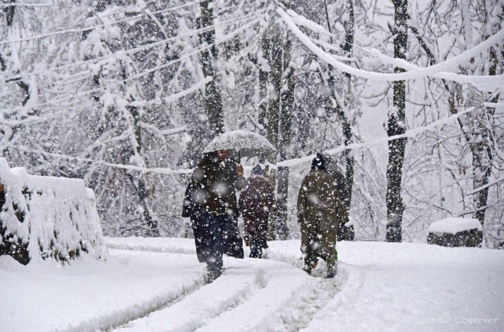 Kashmir Braces For Major Snowfall