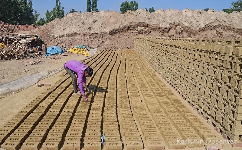 Improving Air Quality: Kashmir's Brick Kilns Shift To Cleaner Technology