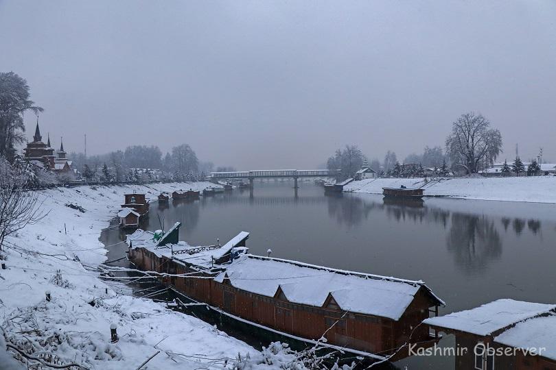 Dry Foggy Weather In Kashmir Valley Till Feb 4 Kashmir Observer