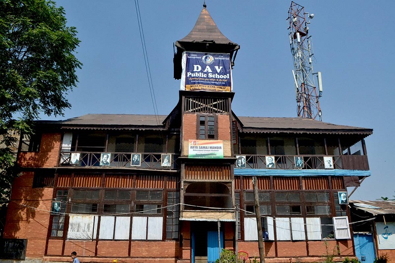 Arya Samaj Trust Run School Reopens In Srinagar After 32 Years