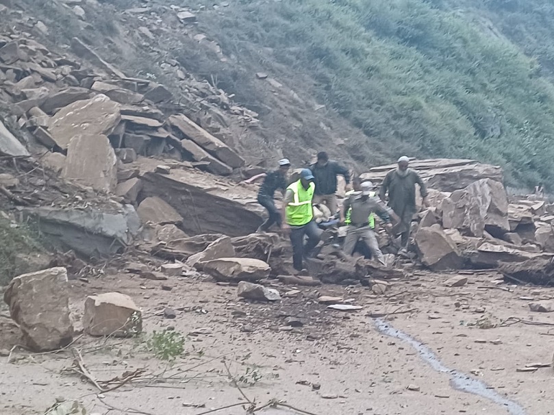 Four Killed As Landslide Hits Truck On Jammu-Srinagar National Highway