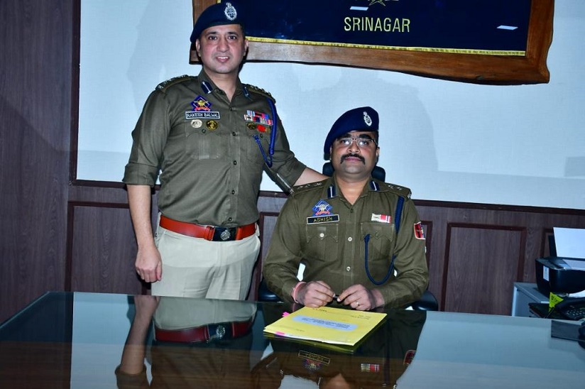 Ashish Mishra Takes Over Charge As SSP Srinagar