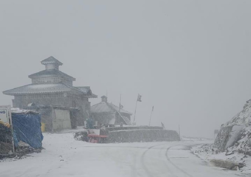 Fresh Snowfall In Higher Reaches Of Kashmir, Rains Lash Plains