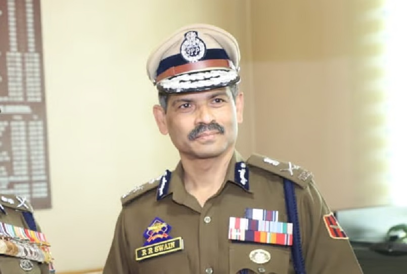 Police Appeals Public To Be Vigilant Against 'Mischievous' Persons Posting Photos With DGP On Social Media
