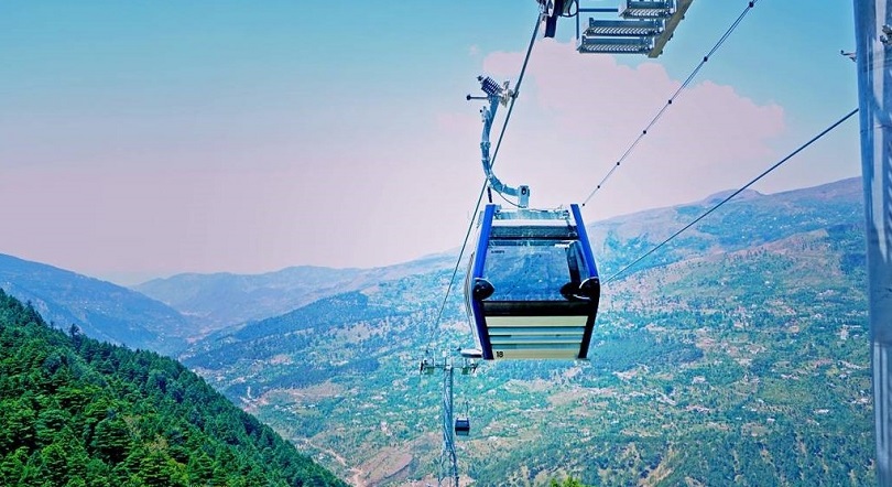 '500 Tourists Ride India's Highest Gondola At Patnitop Every Day'