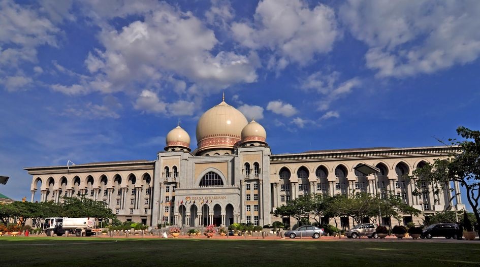 Malaysia's Top Court Invalidates Sharia State Laws, Provoking Islamist Backlash