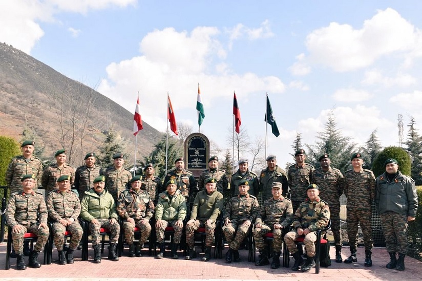 Northern Army Commander Reviews Security Situation In Kashmir