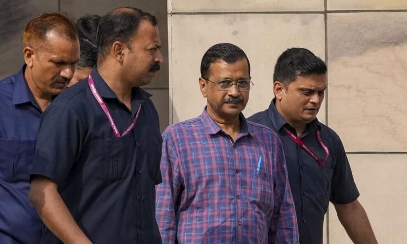 Kejriwal Fails To Get Immediate Relief From SC     