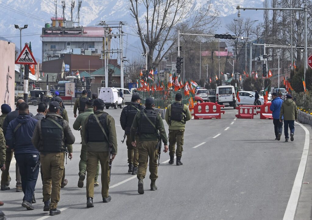 Preparations Kick Into High Gear Ahead of PM Modi's Kashmir Visit