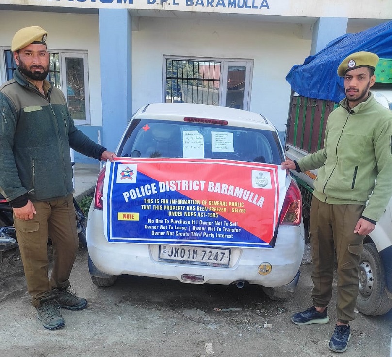 Police Attaches Vehicle Bought From Drug Trafficking In North Kashmir’s Baramulla