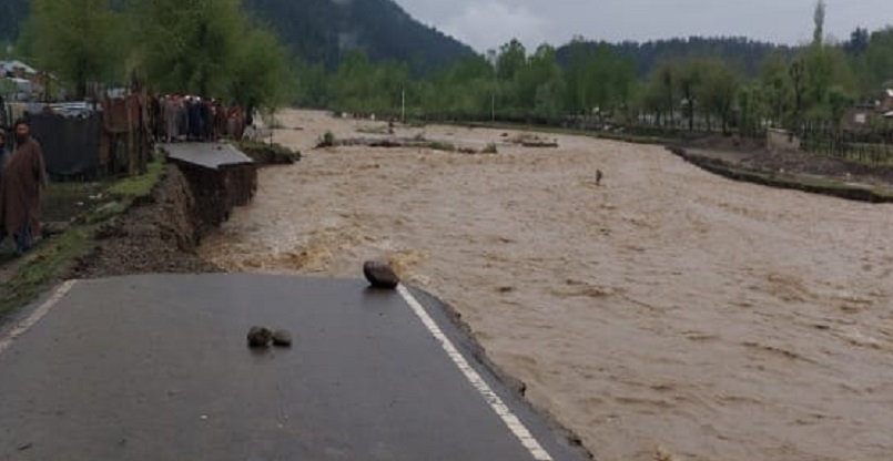 Kashmir Rains: Major Roads, Highways Closed, Schools Shut