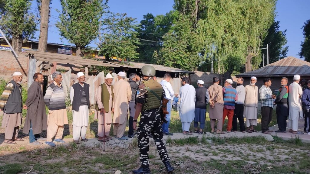 Baramulla Records 7.03% Voter Turnout In First Two Hours