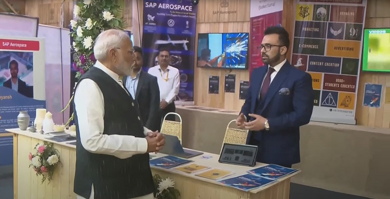 We Also Give Guarantee Like 'Modi Ki Guarantee' For Our Products: J-K Entrepreneurs Tell PM