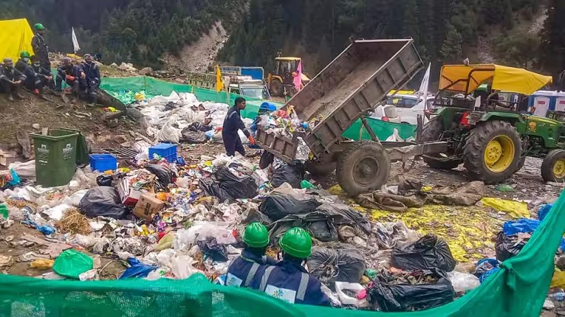 114.57 Tons Of Waste Collected Along Amarnath Yatra Route In Kashmir