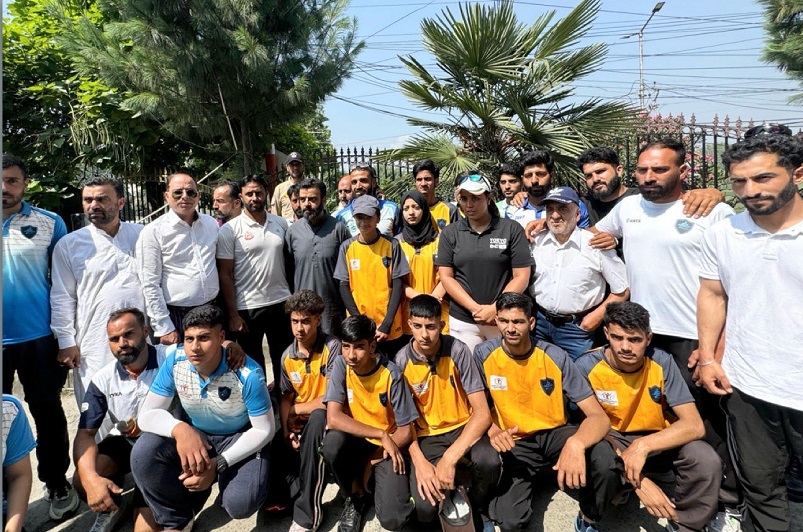 J&K Team Leaves For National Indoor Rowing Championship