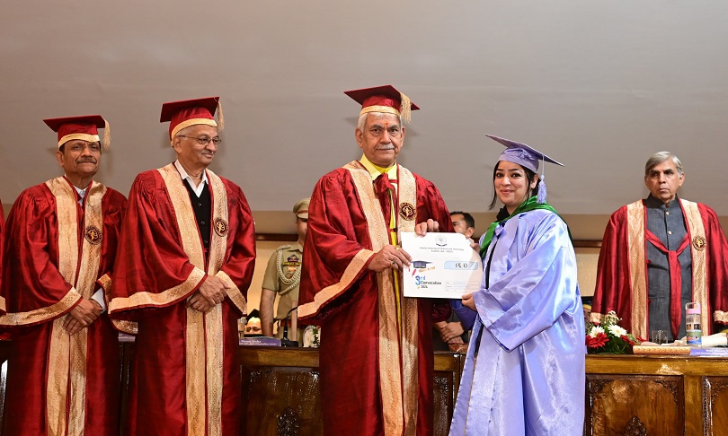 LG Sinha Praises Gender Equality At IUST Convocation