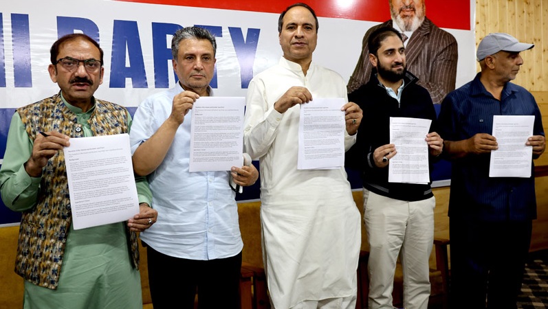 Apni Party's Election Manifesto Out: Bats For Restoration Of Statehood