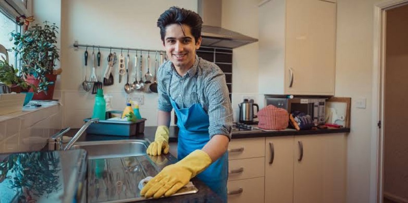 How Involving Boys in Household Chores Reduces Gender Bias