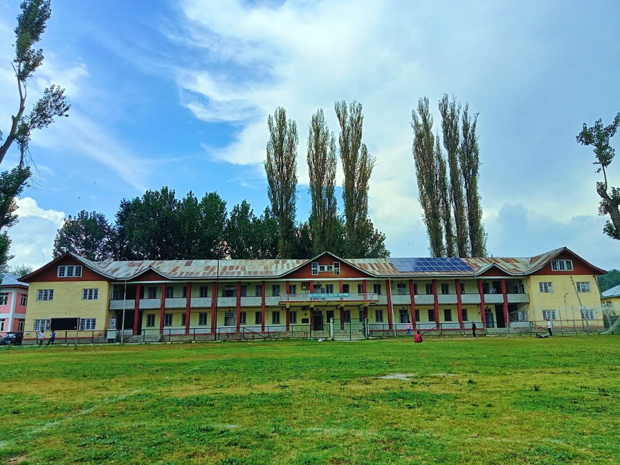 GDC Anantnag Bags 'Best College Award' By IIT Bombay