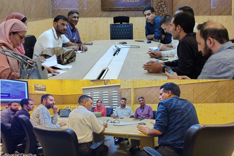 Assembly Polls: Nodal Officer MCMC Srinagar Interacts With Constituency Level Nodal Officers,