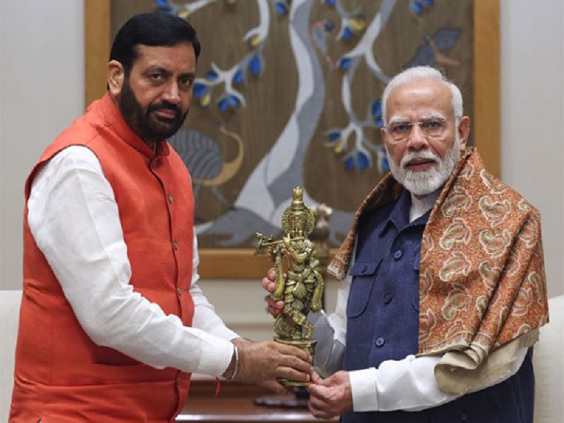  PM Modi with Haryana CM Nayab Singh Saini