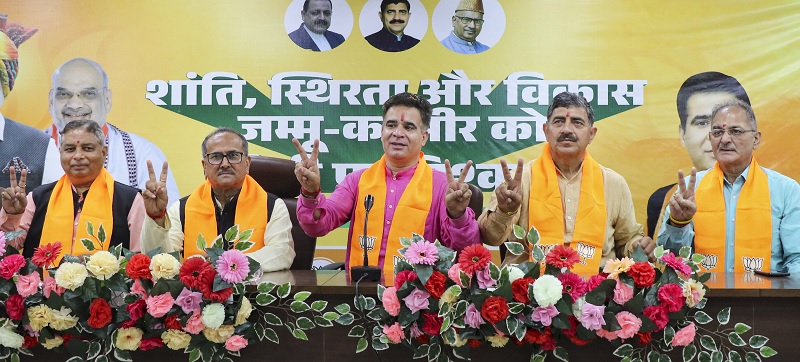 BJP To Hold Meetings Soon To Elect LoP In J&K Assembly: Ravinder Raina