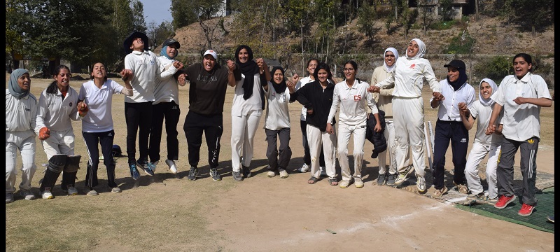 Kashmir Sweeps Jammu, Lifts Inter Division U-19 Girls Cricket Tourney