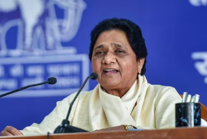 Voting Essential To Ensure Right People Are In Power: Mayawati Urges J&K Voters