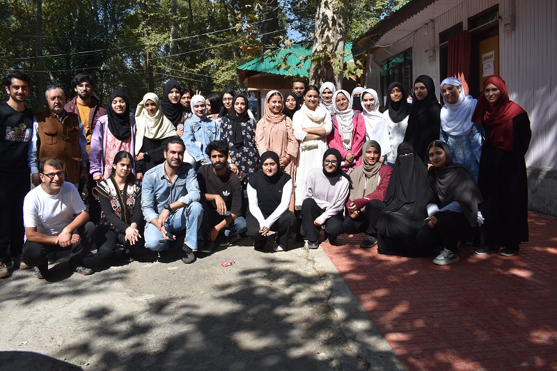 Tch'ari Poup! Mental Health Workshop Held At Kashmir University