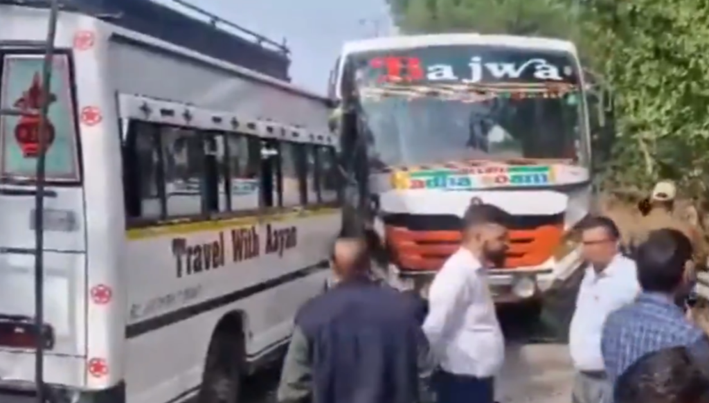 12 Pilgrims Injured In Vehicular Collision In J&K's Reasi