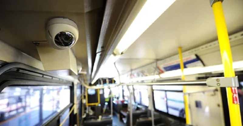 J&K Govt Wants CCTVs In School Buses By Jan 31