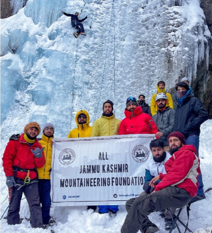 AJKMF Holds Ice Climbing Workshop In Pahalgam