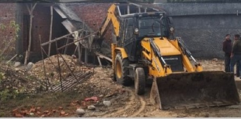 Dozen Illegally Built Houses Demolished In Anti-Encroachment Drive In Jammu