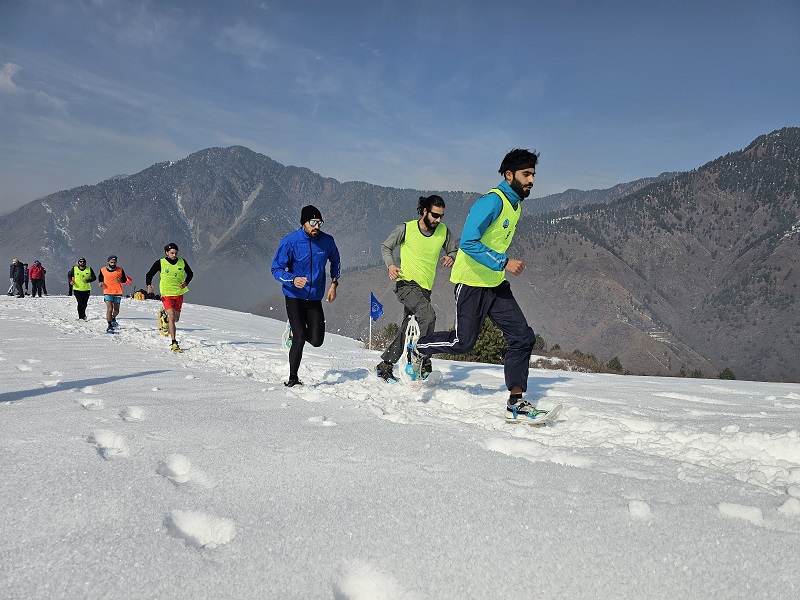  SnowShoe Run Held In Srinagar