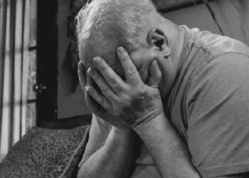 Kashmiri Elderly Persons Losing Their Lifetime of Memories