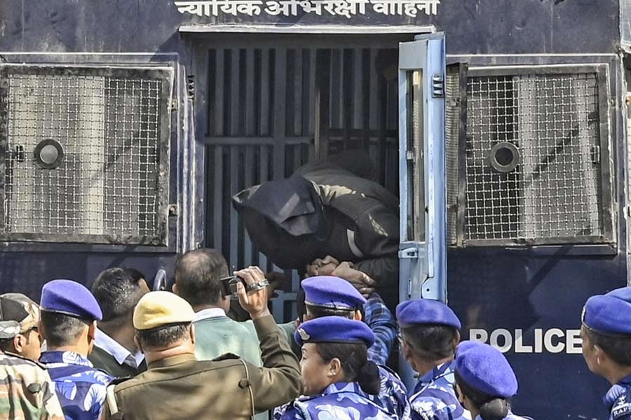 India Sets Up 24×7 Helpline After Tragic Bus Accident Involving Umrah Pilgrims Near Madinah