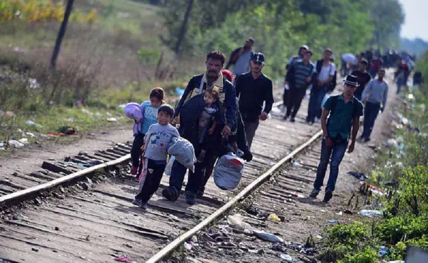 EU Unveils Tough Migration Overhaul, Speeds Up Deportations