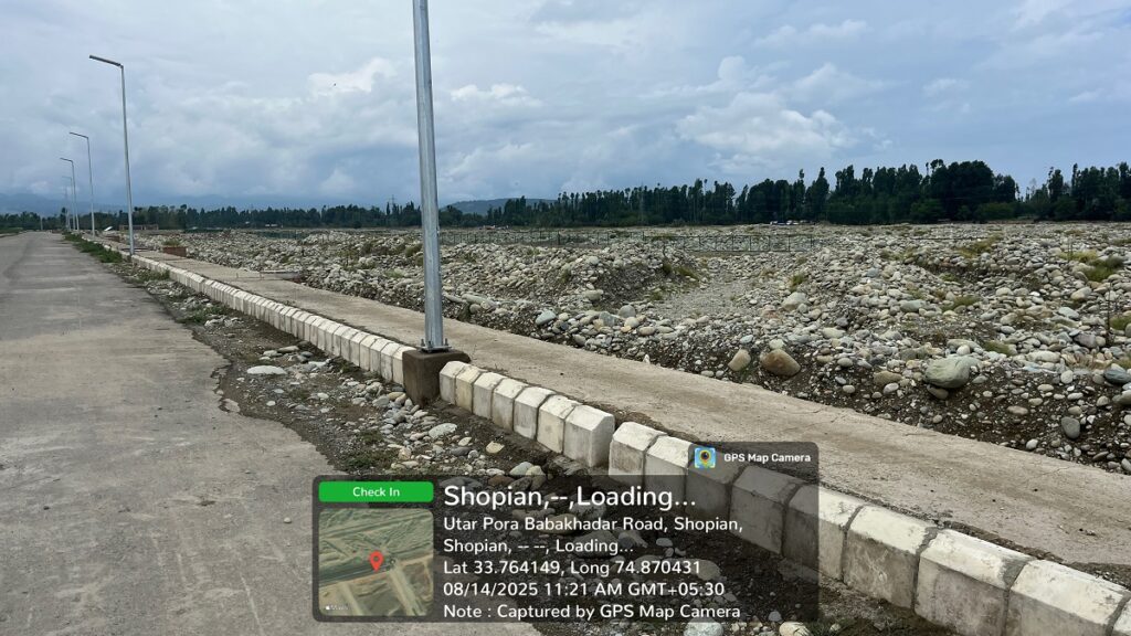 Narrowing the river with concrete and steel could turn predictable floods into catastrophic disasters for Shopian and Pulwama districts.