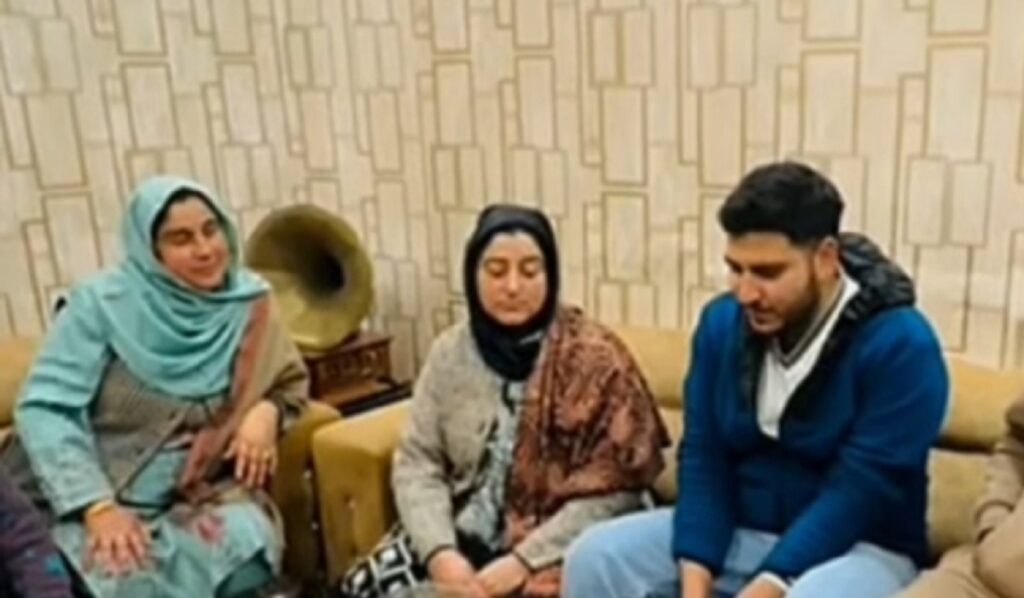 'Self-Study Pays Off': Anantnag Student Scores Perfect 500 In Arts