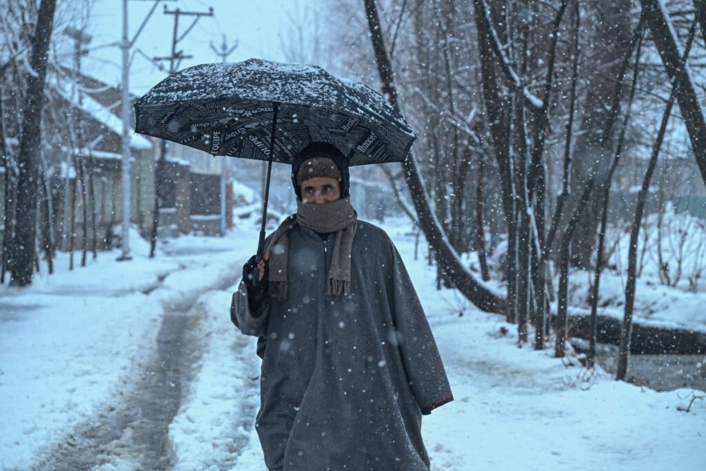 Fresh Snow Likely In Kashmir As WD Nears