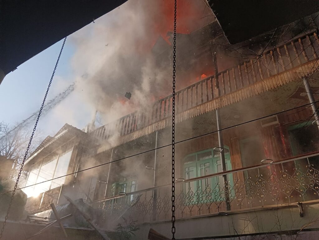 Guesthouse Damaged, Civilian Injured in Fire Mishap in Srinagar