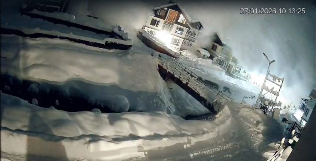 Avalanche Hits Sonamarg, Officials Say No Casualty