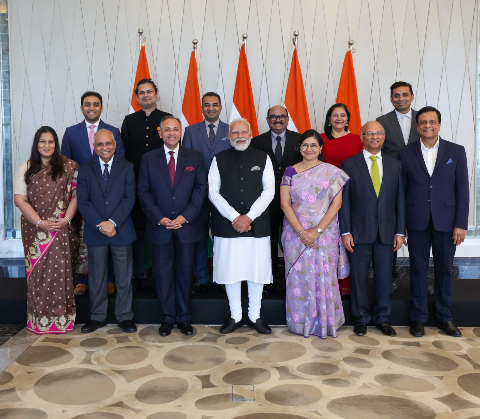 Modi Meets Malaysian CEOs, Lauds India Growth
