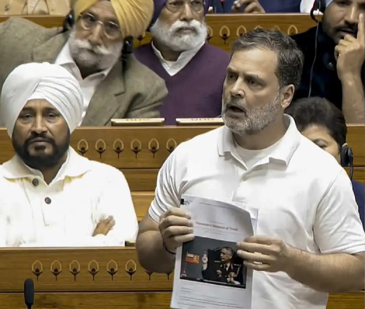 Rahul Gandhi’s Reference to Book by Ex-Army Chiefs Sparks Row