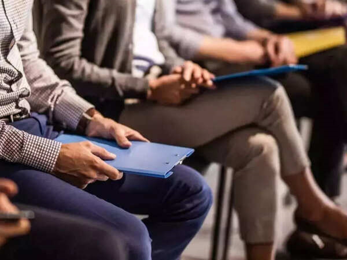 Kashmir’s Job Crisis Is Not a Failure of Its Young Graduates